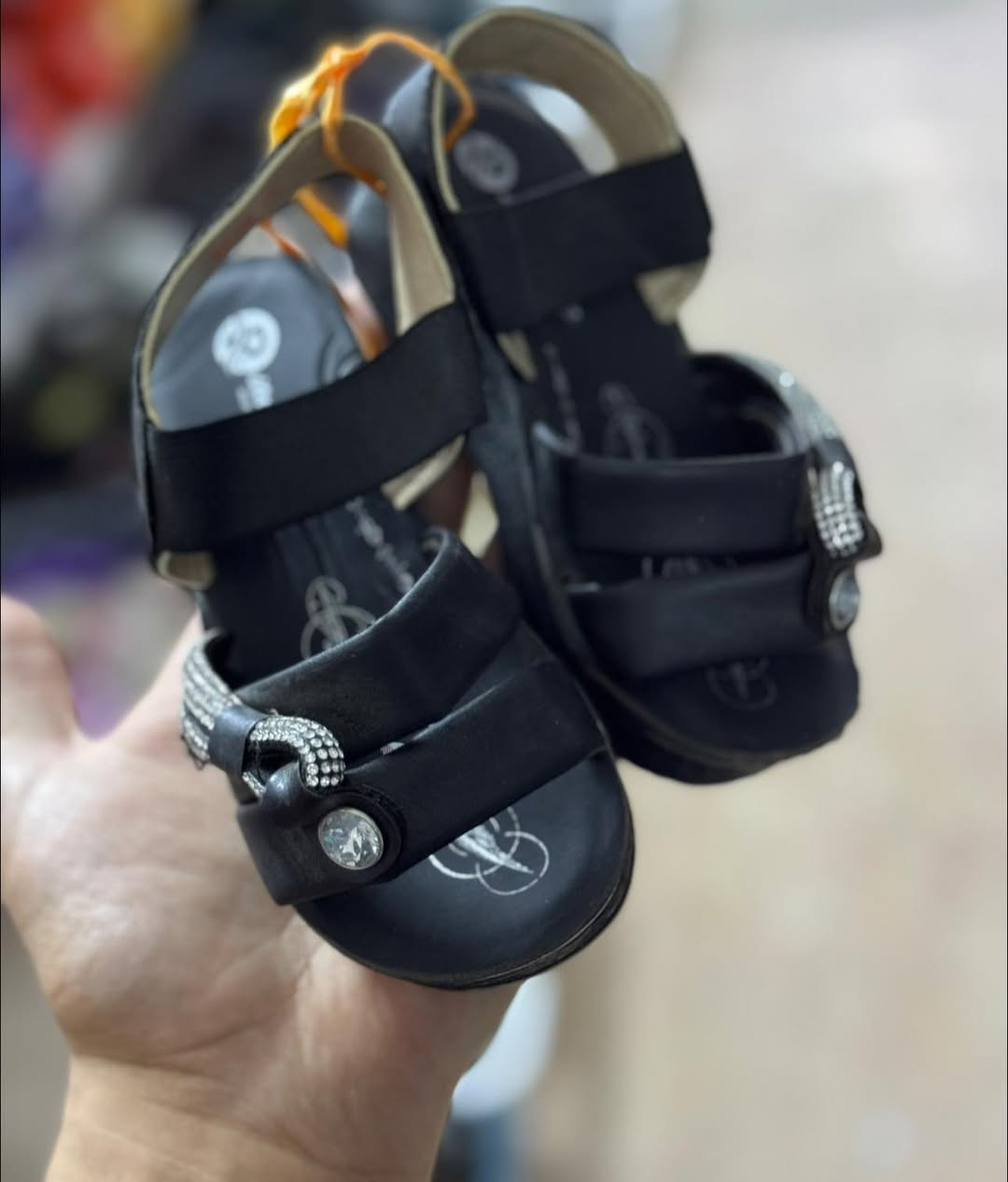 توفر جركز بناتي و كعب يم مجمع سوران بأنسب الاسعار 😍😍
العنوان: مجمع سوران داره كوناره شارع عام قريب معمل ماي كلات


**إذا كنت صاحب هذا الإعلان وتريد حذفه لأي سبب، رجاءا أرسل رسالة إلى الدعم الفني**