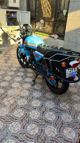 دايوان 23 ماكس  بعدها بوضع شركه مفوله عل اخير مكينه 175 رقم واسط انكليزي بسمي  تحويل ثاني يوم مكاني واسط عزيزيه السعر مليونين و 650(مكلف بنشر)
رقم صاحبها 
‏‪0 772 505 2036‬‏
