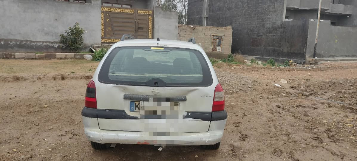 السلام عليكم ورحمه الله وبركاته اخوان ابل بزون موديل 97 محرك 1800 رقم بغداد السياره باسمي سنويه احد بدايه ال 28 المكان ديالى بعقوبه السعر 27     ***********
