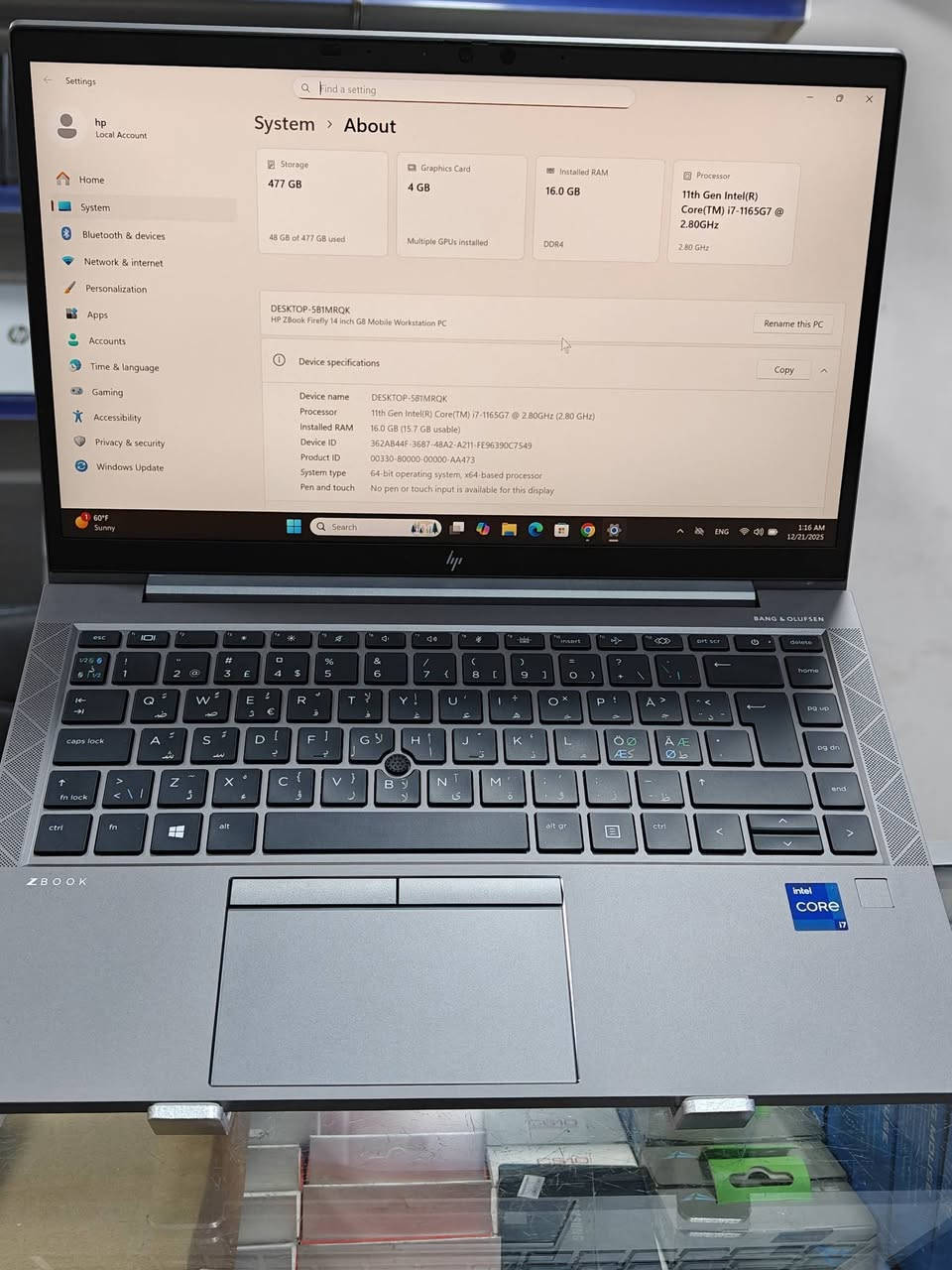Hp zbook firefly 14 g8
Processor cor i7 generation 11
Ram 16g 
Hard ssd 512
Disply card 4 nvidia
Keyboard light
  
موصل /مجموعة الثقافية /قرب مطعم زكور 
***********
***********
