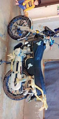 هوندا • موديل ٢٠٢٥ • ٢٠٠ سي سي