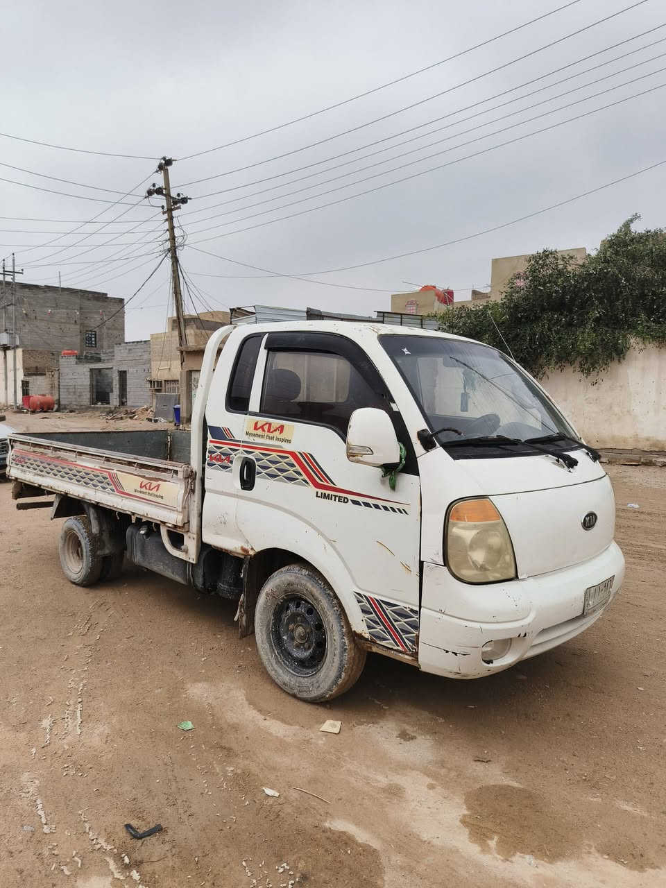 سلام عليكم كيا حمل للبيع مديل 2008 سنويه لل 28 بسمي تحويل ثاني يوم شاصي مكفول السعر 65 مكينا وكير جدد تماتيك اتصل ***********
