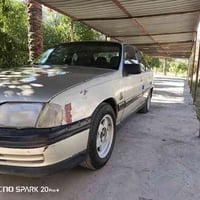 للبيع اوبل اوميكا   موديل 93  رقم انكليزي مشروع وطني   سنويه وهزه مجدد...