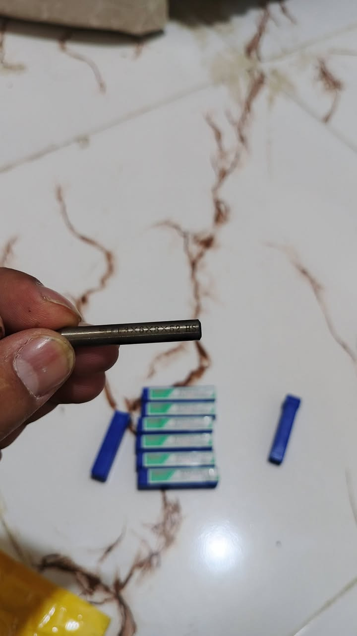 براين مكينه CNC جدد بالباكيت  انطيني بيهن سعر يرضي واخذهن


**إذا كنت صاحب هذا الإعلان وتريد حذفه لأي سبب، رجاءا أرسل رسالة إلى الدعم الفني**