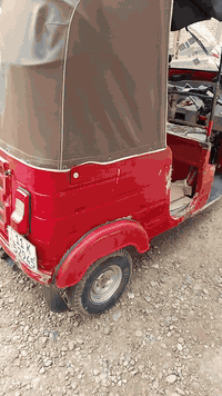 تكتك للبيع موديل 18 مرقمة تحويل ثاني يوم ابيعها على وضعها  مكاني بغداد...