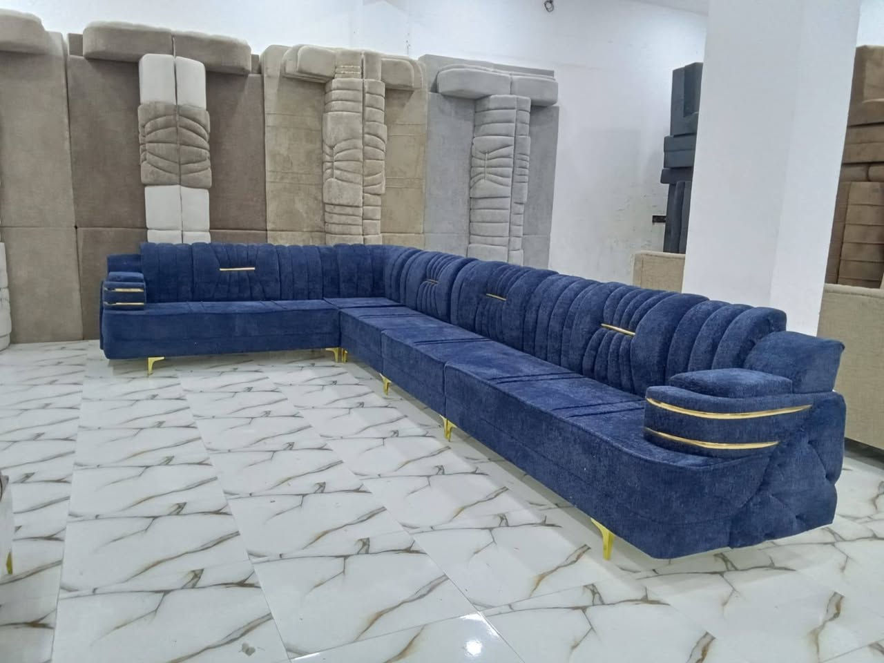 ✨ معرض رائد للدواوين ✨
أفخم وأجمل الدواوين  👑

تفصيل جاهز حسب الطلب وبأفضل الأسعار
📍 العنوان:ناصريه الاسكان الصناعي نزلة جامع مقابل صيدلية فوزي عباس
📞 ***********
اختار فخامتك ويانه 🔥
