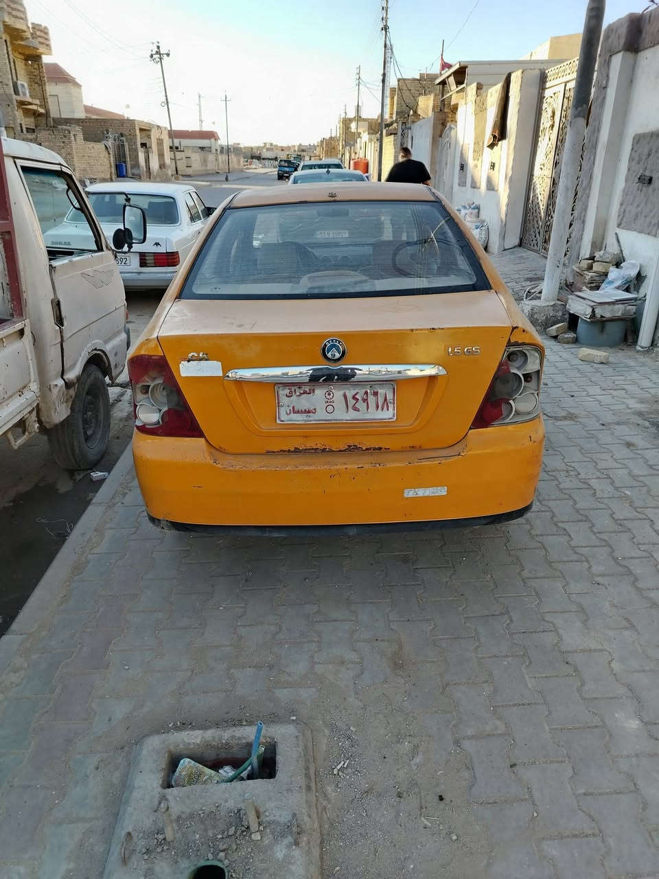 السلام عليكم للبيع سياره سي كي موديل 11 كير و مكينه جديده تخم تايرات مكان ميسان السعر مناسب  5 اوراق و بيهة مجال رقم احمر اتصل و تدلل ***********
