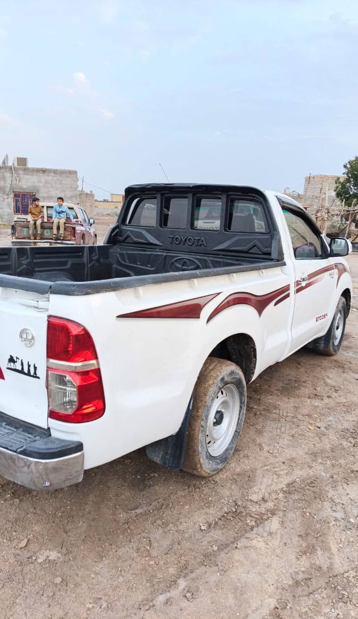 سلام عليكم للبيع فلاونزه تك 2006 مكفوله رقم ذي قار مشروع وطني دولي سنويه جديده محرك وكير كفاله حداده وتايرات جدد تبريد كهربائيات شغاله الاتصال. *********** مكلف بنشر
