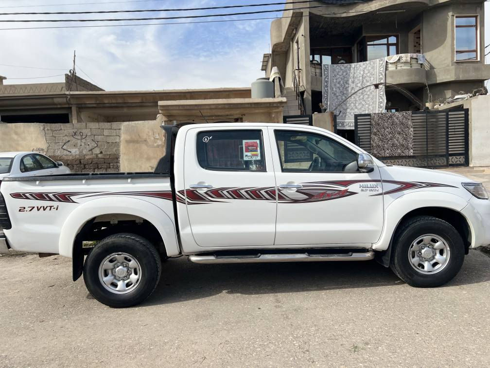 پیکاب مەرزیە 2014
مەکینەی نەکرایتەوە  
3 پارچەی پێشی گۆڕایە
جەمپەکی لای سایقی هەیە
تەعویل وەکالە بەشەرتە
سعری 170 
شوێن قەزای خەبات
ڕقەم موبایل 
***********
***********
Viber whatsap الحمدانية, نينوى
