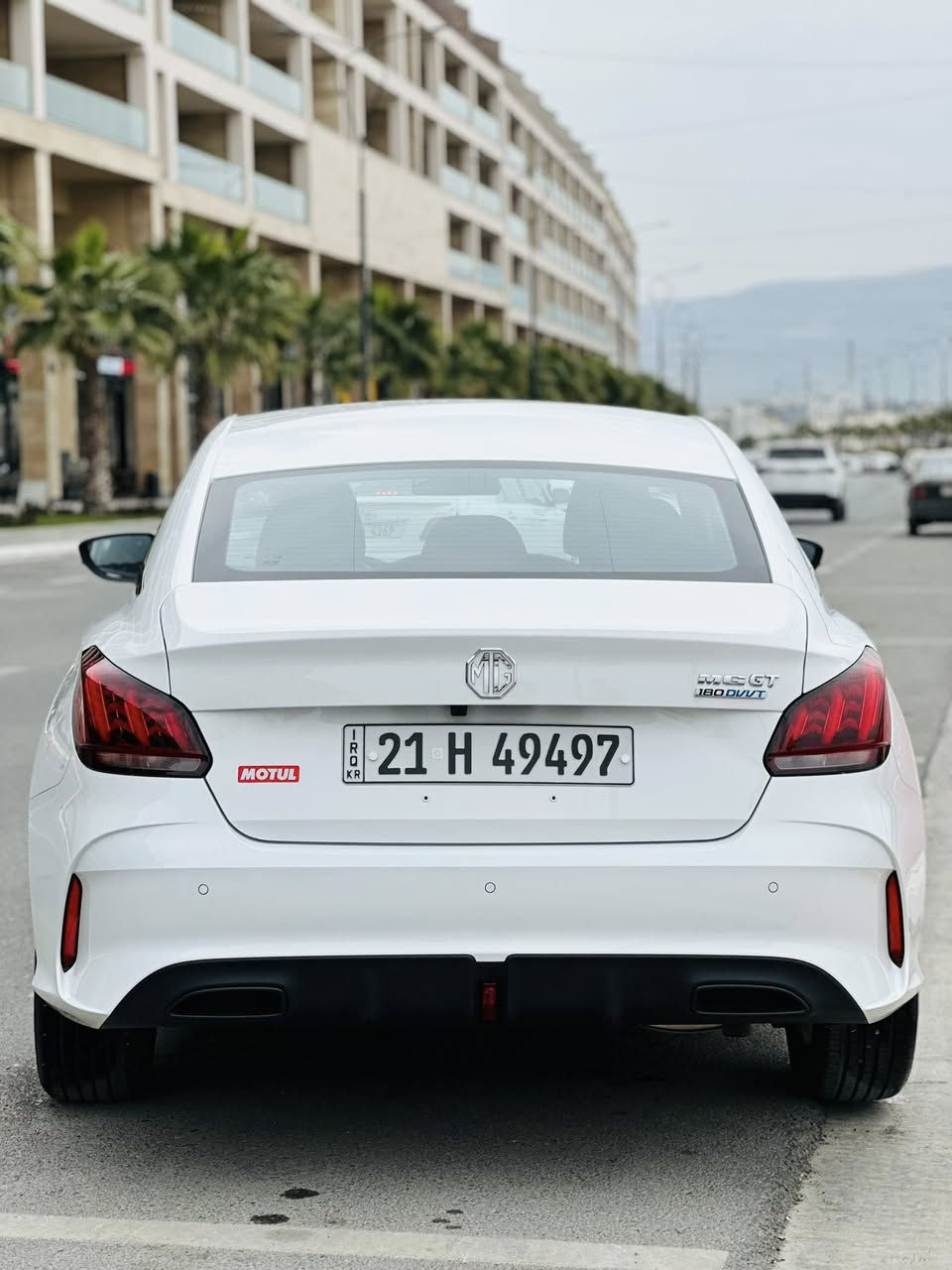 Mg gt  گێڕ عادی
مۆدێل ٢٠٢٥  سەیارەكە هیچی پێوە نییە   
٧هەزار كیلۆمەتر ڕۆشتووە  گاعی قاڵبی تێگیراوە  
سعری ٩٨ وەرەقە 
0771 155 5852
