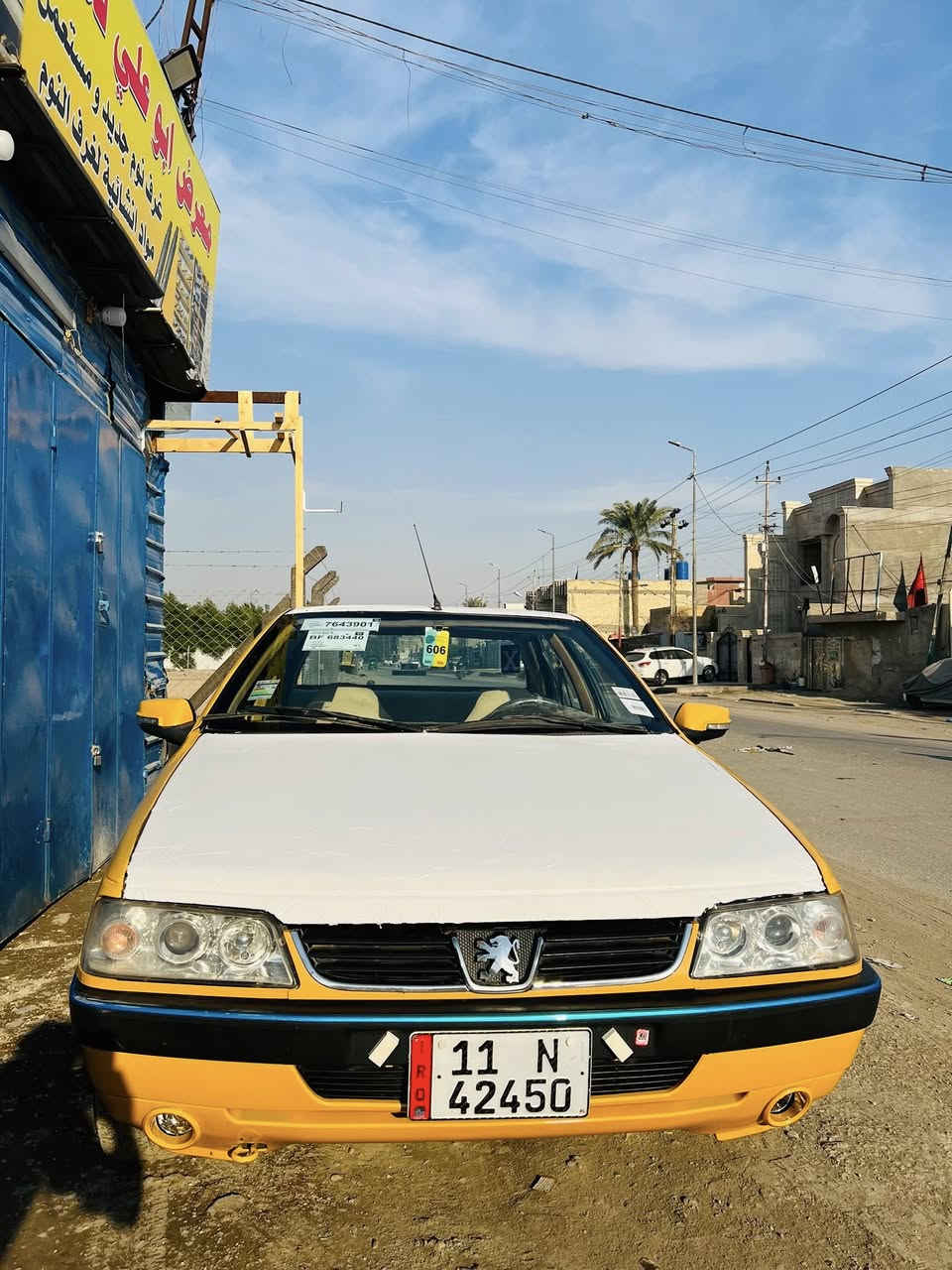 سلام عليكم بيجو الميس موديل 2016 سياره جاهز من مكينه كير حداديه تخم تاير صدر امامي خلفي تبريد تدفه بيه قطعتين صبغ فقط  سياره جاهز ماتصرف عليه ابد كهربائياته كله شغاله مكاني بغداد سعر 43 وبيه مجال جدن بسيط وسياره بسمنه تحويل ثاني يوم وسياره مال جناي رقم الهاتف : ‭0774 407 7800‬
