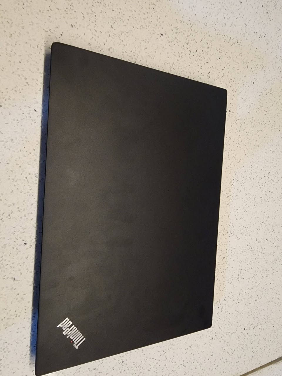 لابتوب lenovo thinkpad L13
مقاس شاشة 14
Core i5 جيل 11
هارد 256 SSD M.2
رام 8 DDR4
ويندوز 11
مدخل شحن تايب سي
بطاريته تدوم اكثر من ساعتين عمل
نظافته 99% شبه الجديد
وياه شاحنه وماوس وجنته
تواجد بغداد_ المنصور _ شارع 14 رمضان 
السعر 375 الف
للتواصل ***********
