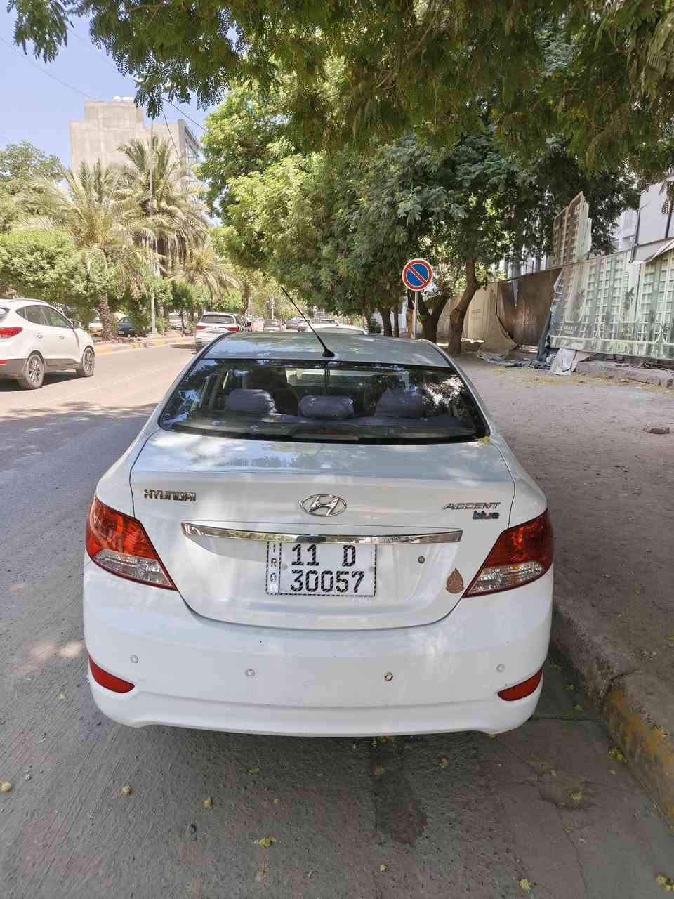اكسنت للبيع موديل ٢٠١٢ بلو دبل قطرة فول فتحه
وارد خليجي رقم بغداد إنكليزي صارله ٧سنوات عندي خير من الله ماشية ١٠٣ بيه سونار وكلشي واضح السعر ٩٧ سيارة جديده مال جناي للاستفسار ***********

