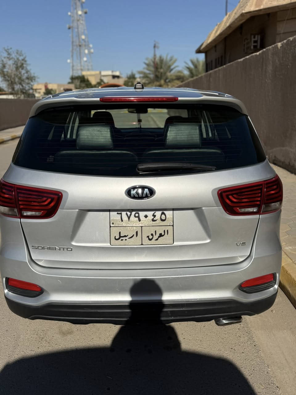 سورنتو 2019
وراد امريكي 

صور الحادث بلمنشور 

لون سلفر  6سلندر. 7 راكب 

سياره جاهزه كير ومحرك مكفول 

السعر (180$) 

الاستفسار 

***********
