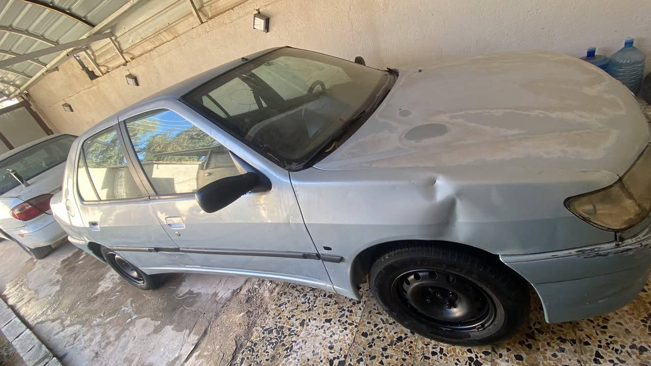 بيجو 306 مزاد داخليه كفاله
بدون حادث وبدون صبغ 
لون سمائي كتابها بأسمي
الترقيم ع دوله
مكان السياره كربلاء 
السعر ٢٤ وبيه مجال
***********
