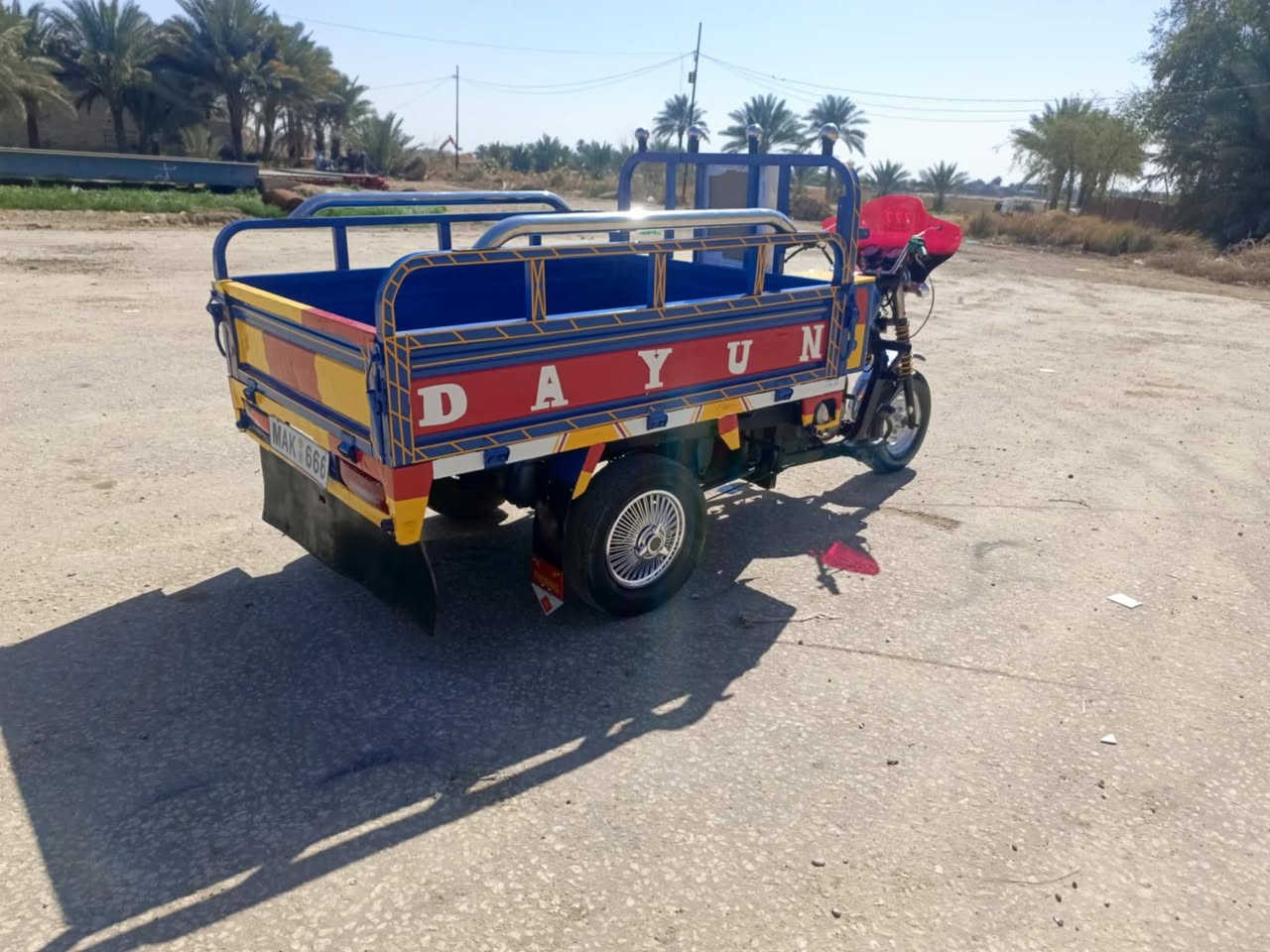 السلام عليكم ستوته للبيع موديل 19 توته حلوه وجوزه كهرباء شغاله مقفوله شاصي وركبه اوراق اصولي كان بابل الشوملي السعر ١٥٠٠ وبيها مجال ***********
