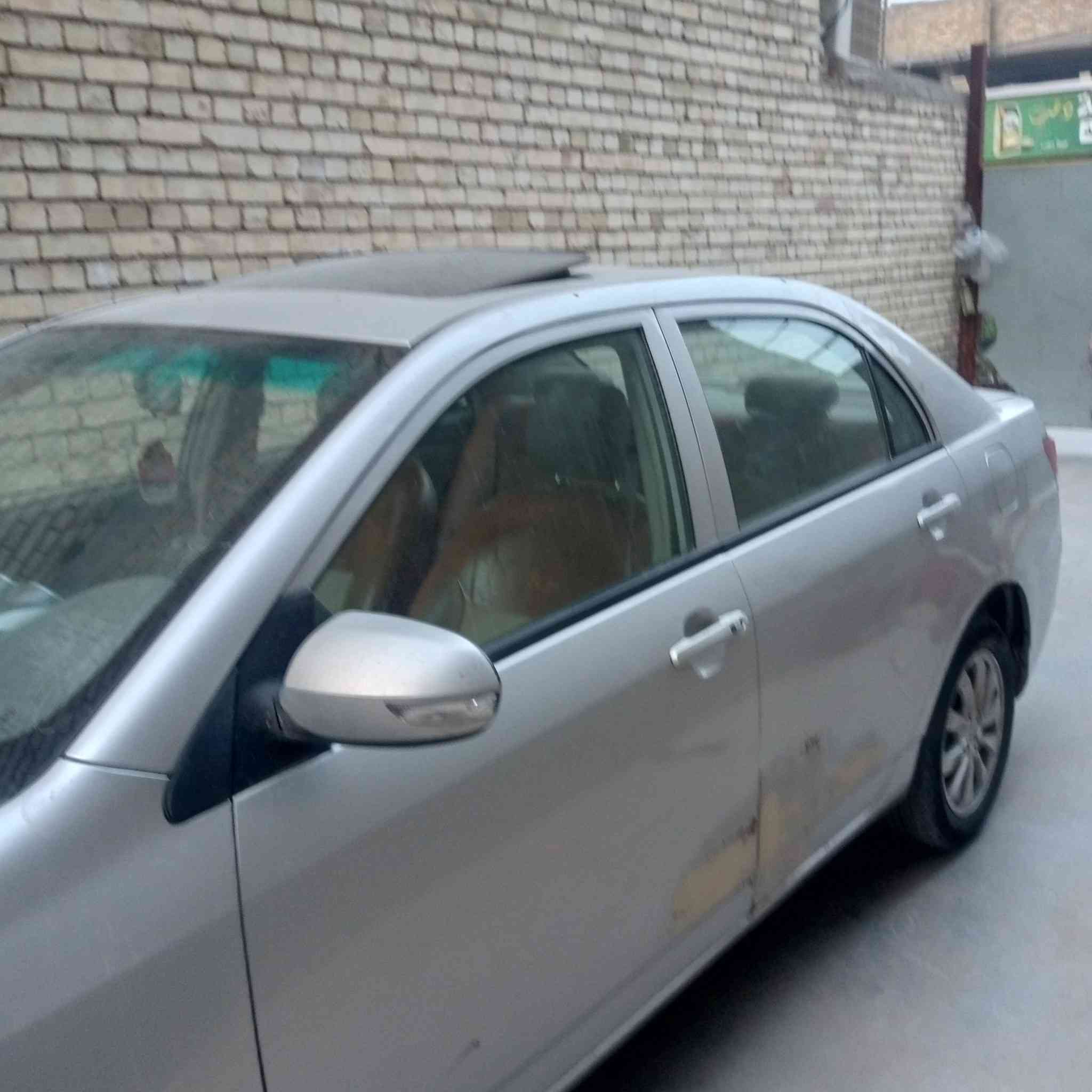 السلام عليك بي واي دي موديل 16 مكفوله من صبغ  بيه معجون قليل بصوره معروض سعر 63$ رقم بغداد بسمي  رقم ***********
