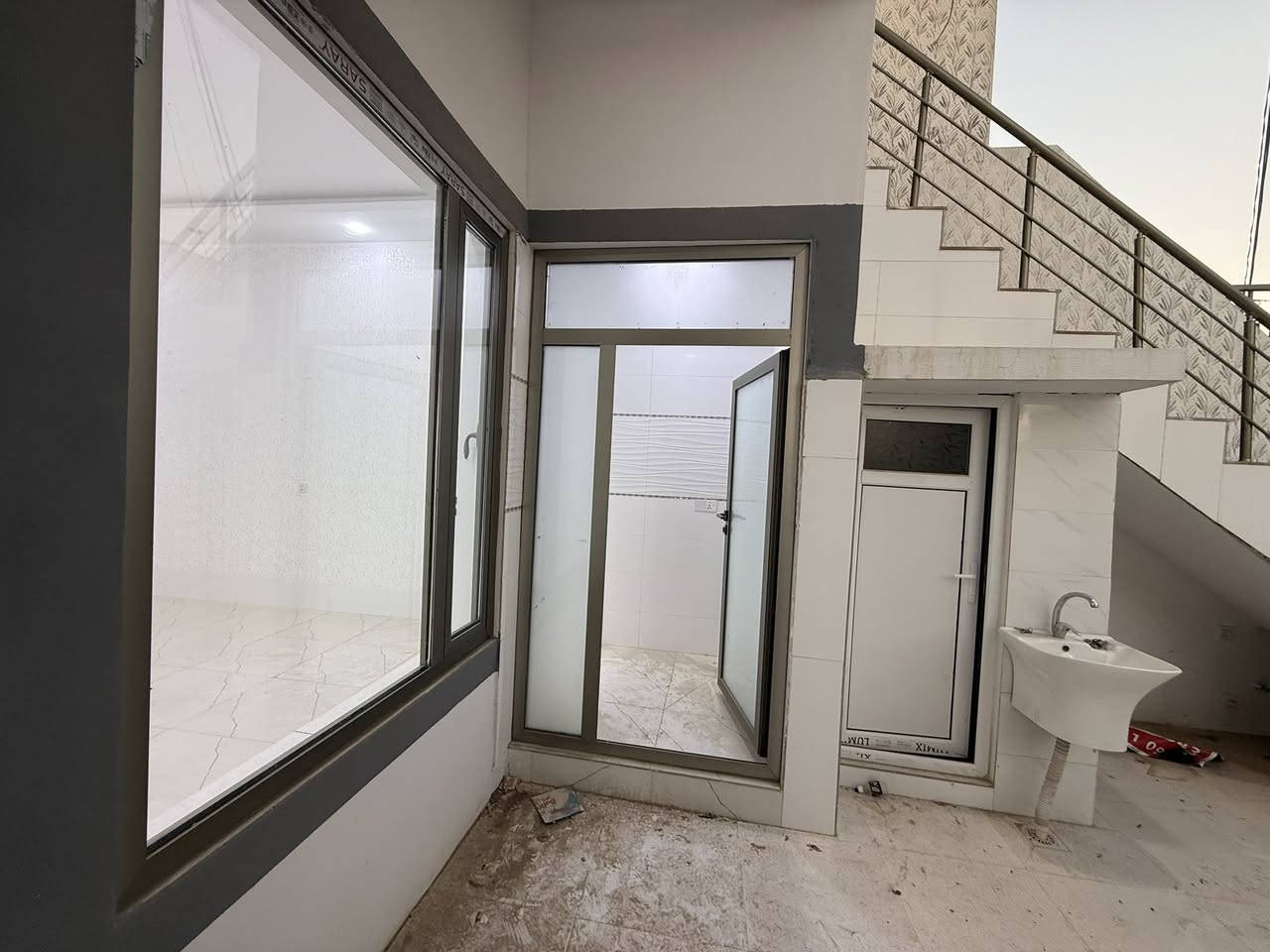 کۆدی ڕیکلام •267•

ناونیشان/📍/ کەلار ئاوارەکان

~~~~~~~~~~~~~~~~~~~~~~~

خانووبە #رووبەری١٠٠م قاتو نیو

💢رووی خۆری بەیانی

💢خانوو تازە و جوان ماڵی تی نەچووە

💢کۆڵانی فروان

💢دکت و سەقف مەغربی 

💢نزیک مزگەوت قوتابخانە

🔻ژووری میوان 
🔻هۆڵ
🔻ژووری نوستن 
🔻چیشتخانە
🔻مشتملات

~~~~~~~~~~~~~~~~~~~~~~~~

💭بۆ زانیاری زیاتر کۆمینتک بکە

                             
•
•
•

⚜️بۆ زانیاری زیاتر پەیوەندی بـکـە⚜️

☎️*********** 
☎️*********** 
☎️***********
