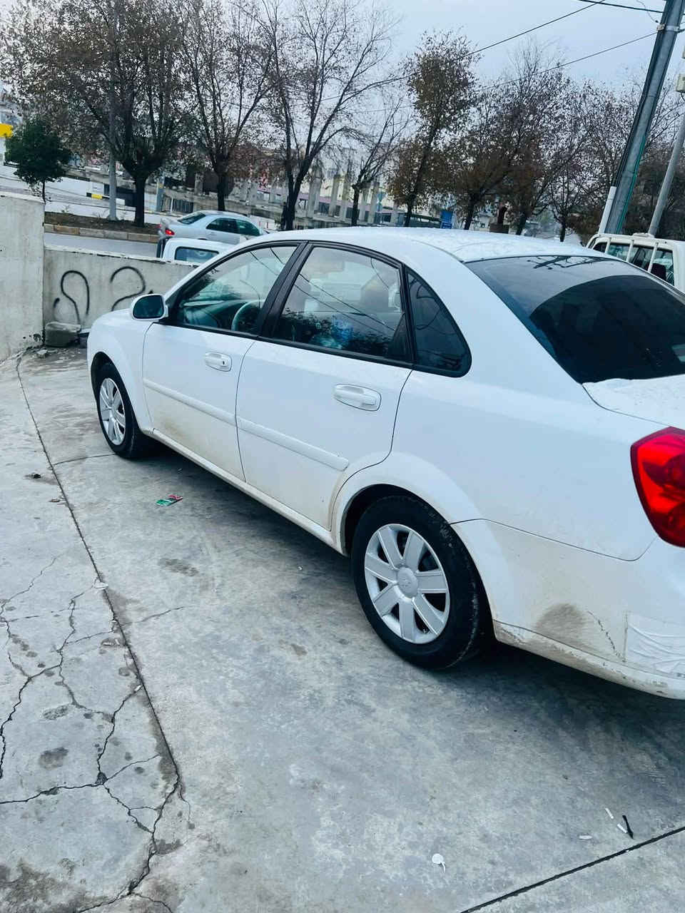 اوبترا بو فروشتن 2011
گير توماتيك 
رةقةم بغداد اسلي اوليات بةشةرت
سبوخ سقفو عيزام بةشةرت
گيرو مةكينةو دةحمو ليدراوي بةشةرتة
سيارةكة تا بلي جوانة
بو سعر تيل بكة
***********
شوين سوران أربيل, العراق
