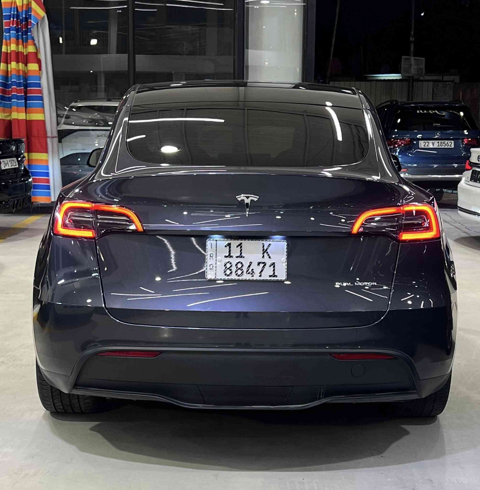 Tesla Y Long range 2023
وارد امريكي باب خلفي مبدل لون اصلي وبارد بسيط بالجاملغ الخلفي
ايرباك بردة
ماشية 67000 كيلو
رقم بغداد 
مكانها بغداد نفق الشرطة شارع الكنيسة
السعر 230$
***********
