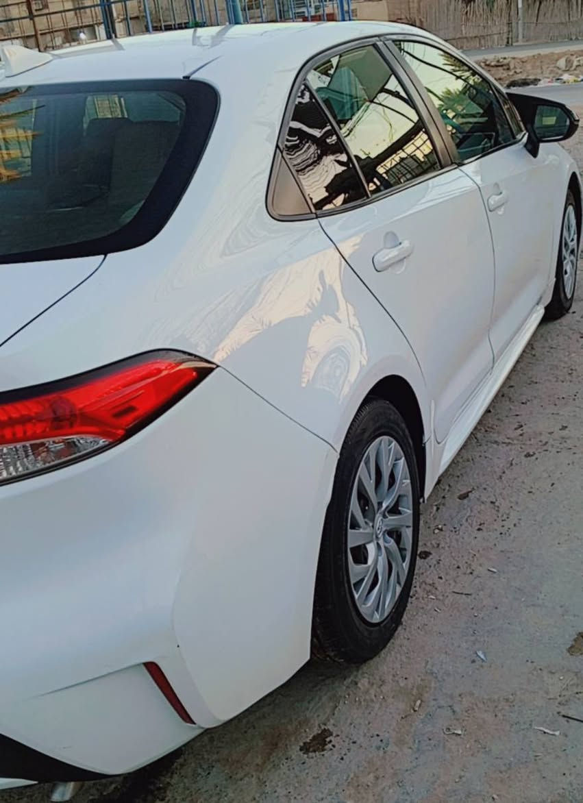 سلام عليكم كورله موديل 2020 وارد امريكي حادثه جاملغ او باب والحافه مان البنيد شويه 
الباقي كفاله بدون دواخل مواصفات LE سياره جديده رقم بغداد الدولي مكان السياره كربلاء السعر 130 قفل بدون عمله لاستفسار لاتصال على الرقم ***********
