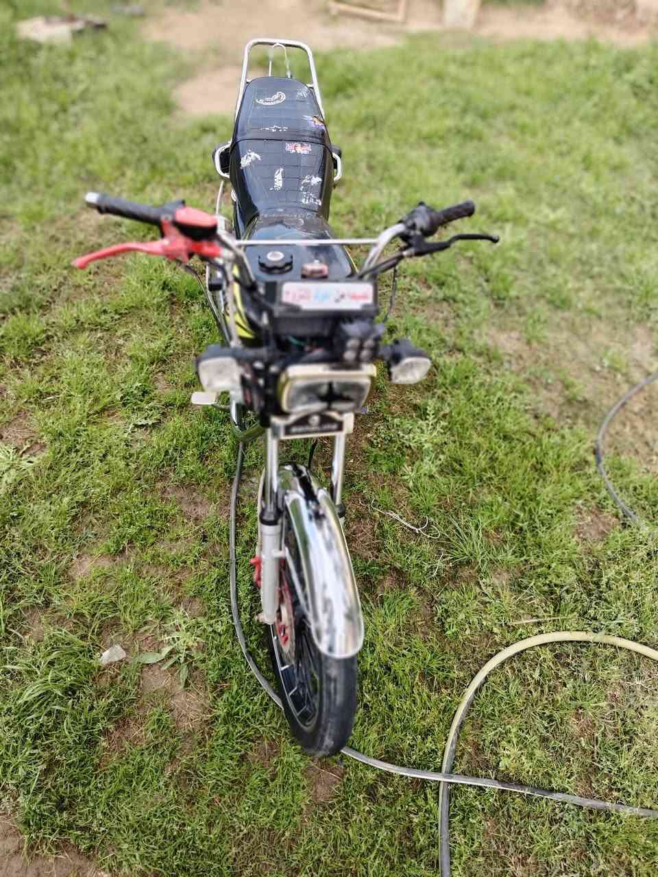 السلام عليكم شباب سيفان موديل 24 البيع  كهربايات  شغالة  محرك  150 فول ترايك  البصرة   اوراق  1 كرتونية مستعجل عليه بيع السعر575وبيهة  مجال  مكاني بعقوبة ناحيت كنعان متواجد خاص


**إذا كنت صاحب هذا الإعلان وتريد حذفه لأي سبب، رجاءا أرسل رسالة إلى الدعم الفني**