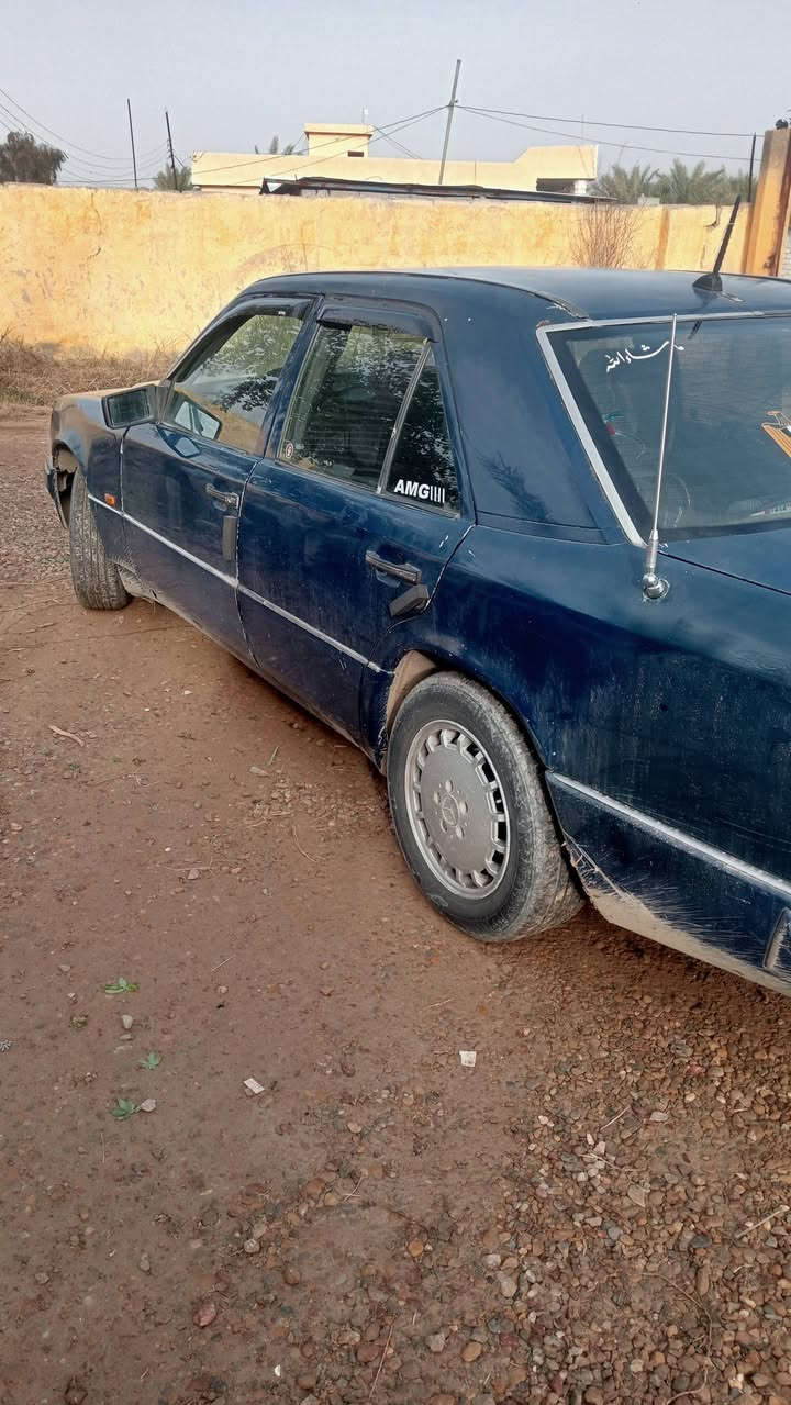 السلام عليكم
مارسدس دب للبيع مديل 87 محدث 92 محرك وكير بطة مكفولات قواعد دبلات واحد مصلح ضربة مابيها خياس مابيها رقم بغداد مشروع وطني  داخلها جلد كهربائيات شغالة كيجات كله شغال شرط التحويل سيارة جاهزة متواجد بغداد او  صلاح الدين الدجيل السعر 45 بيه مجال حق الجية 
رقمي واتساب 
***********
