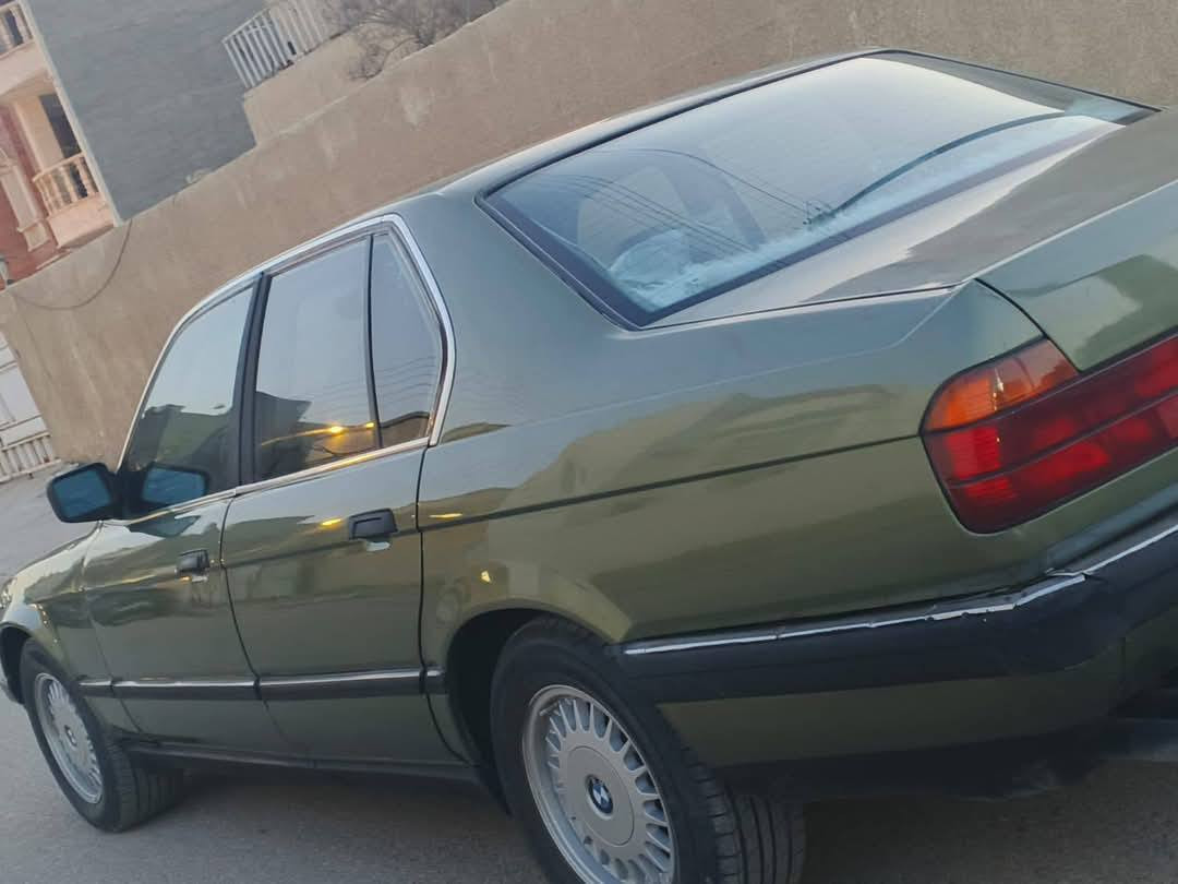 بـــــــــــ 47 ورقــــــــــة تــــبريد

لاتعاملني ولا اعامـــــلك

شــــرط اتــــرايك 200
. . . . . . . . Bm735 ،.👉91❗👈اصل
بي ام 735 مفتوح ✈️

لون مميز لون عسكري 

زيتوني فاتح 

رقم مميز 66608
مكينه وكير لوك 

اصل 91 شرط بليته وسنويه 

دبل ايرباك 
تبريد ثلج 

تبريد قطعتين 
كيــــــر اوتوماتيك  ❗❗

سلايت طكتين ❗

كراسي جلد

غرفه وبطاين جلد
تخم تاير ويل كب 

مكفولة تكم ولغود 

السعر 50 ورقـــــــــــــة

سعــري ســـعر 
 برنــــــس 
وقفلها بــــــ 47
من فضلك عوف الخاص 
اتصل وعيوني الك 
مكاني بغــــــداد التاجي

***********
