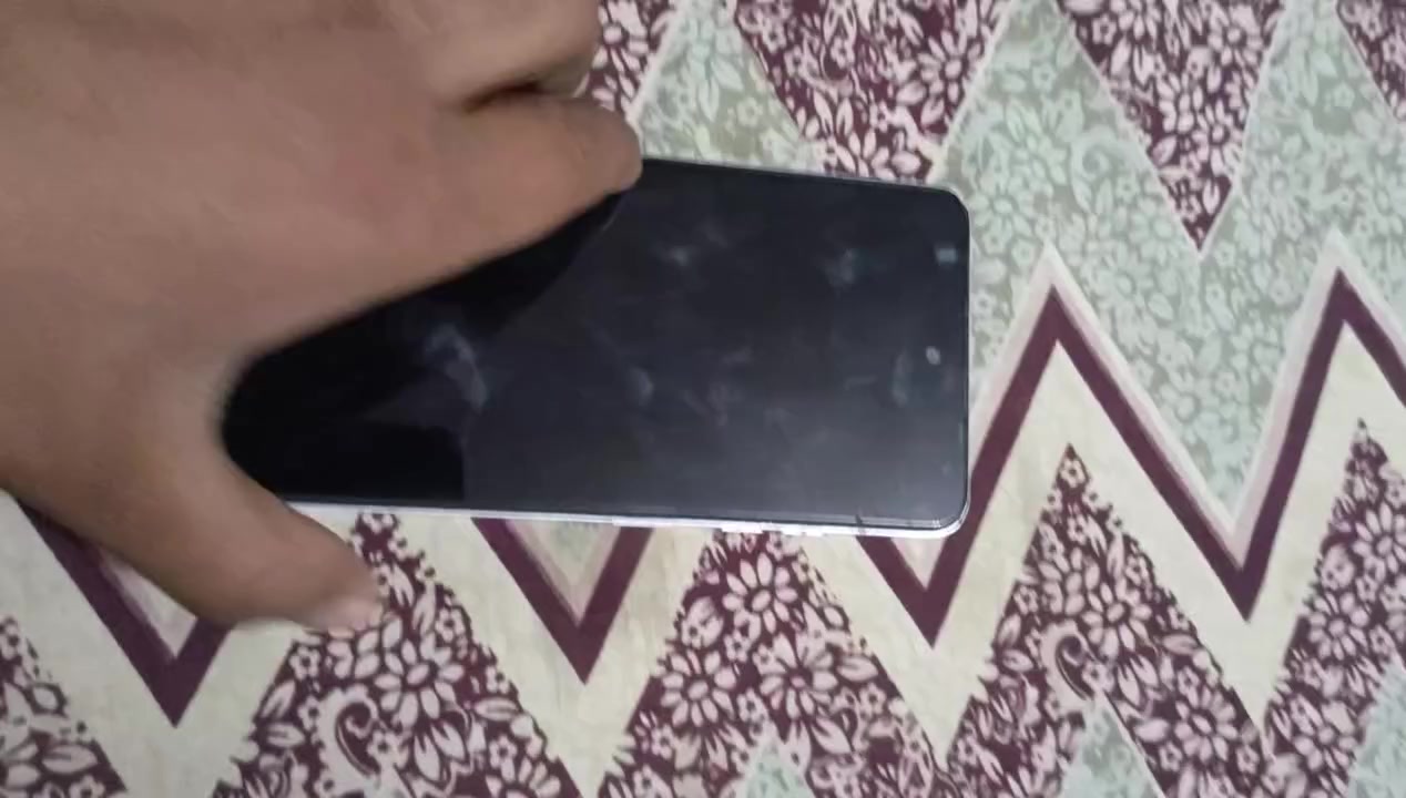 سلام عليكم  مبايل تكنو للبيع مروس  بدراجه  سعر 120 بيه مجال مكان بغداد *********** واتساب#
