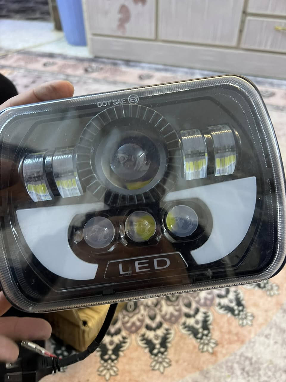 سلام عليكم
كشن +لد مع سكن نهاري مع عدسه ايراني حديث كامل هوه والقواعد مابتهن كلهن جدد ممفتوحات غير مستخدم مكاني الشيخ حمد السعر 35 تواصل خاص 
*********** متوفر واتساب
