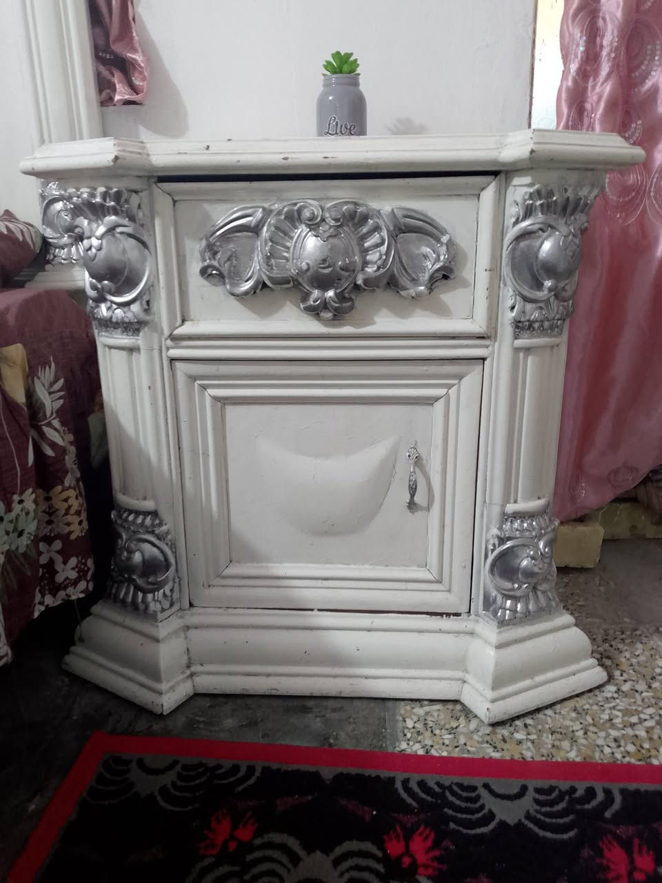 غرفه نوم بدون تخت سعر 300للاستفار خاص


**إذا كنت صاحب هذا الإعلان وتريد حذفه لأي سبب، رجاءا أرسل رسالة إلى الدعم الفني**