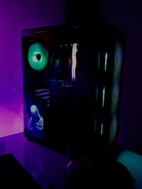 تجميعة قوية ونظيفة للبيع – أداء ممتاز للألعاب والبرمجة والجرافيك الموا...