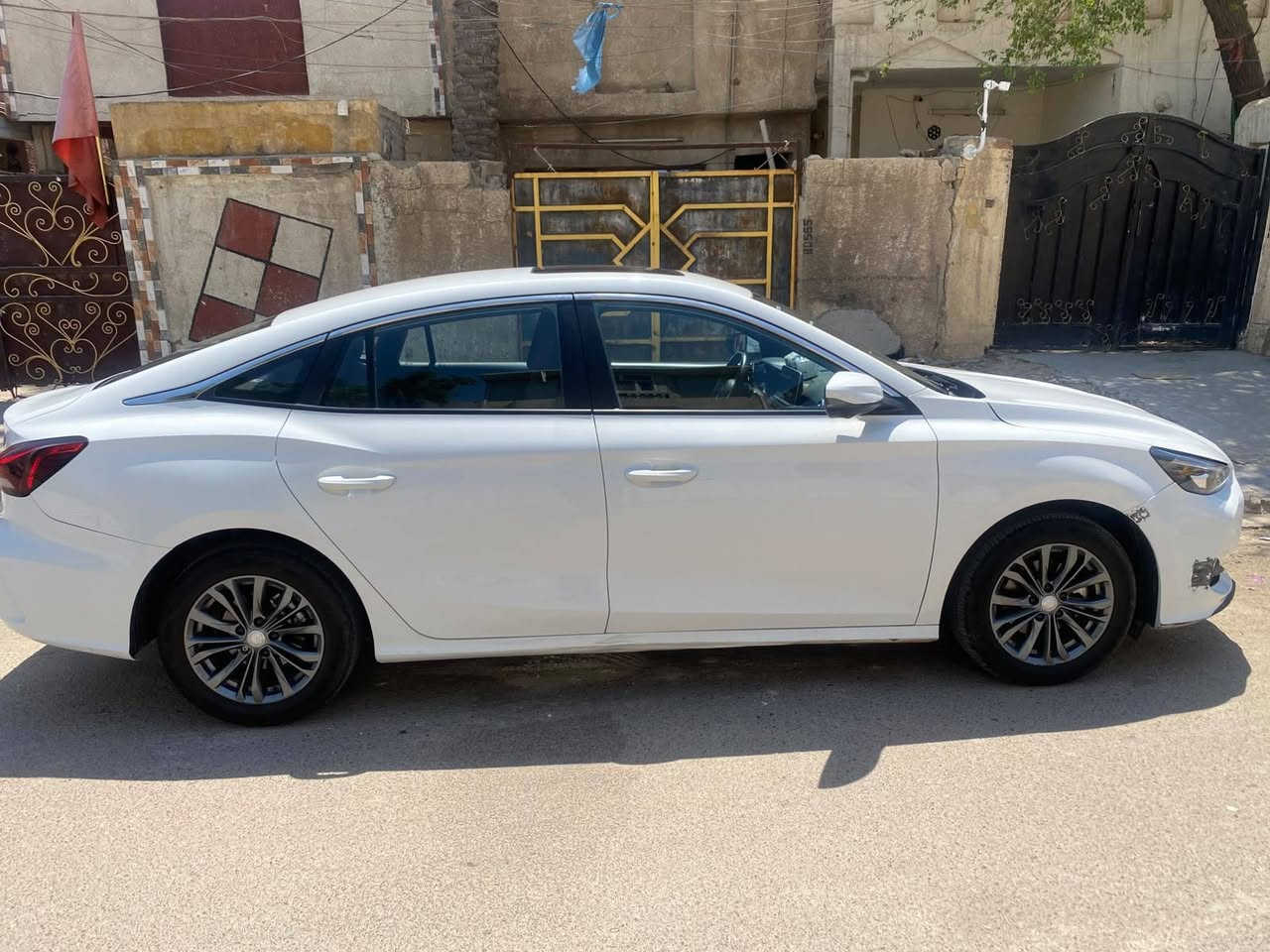 mg gt 2025 
مكينة 1500 تنفس طبيعي
كير و مكينة مكفولات
حدادية و صدر 100/100
السيارة رقم شمالي مكانه بغداد 
رقم الهاتف *********** متواجد واتساب ايضاً
