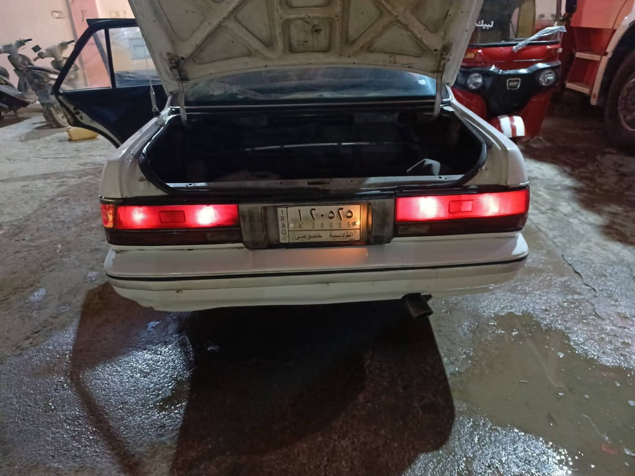 سيدان للبيع مديل 89 مكينه وكير في فتي دواخل كارتون رقم الماني تحويل مباشر كهربائيات  ويل كب حداديه جاهزه 
الناصريه المركز *********** احمد السعر 45
