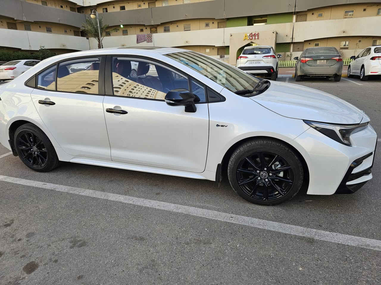 تويوتا كورولا سبورت 2025 – فئة البلاك إدشن البلادي الأصلي بيع فقط

(ماشيه ١٨٠٠٠ قابل للزياده)

⚠️ السيارة لون صدفي 

☀️ فتحة سقف سلايد

🔑 بصمة + دخول ذكي

♨️ مقعد كهربائي 

🧠 رادار + تحديد مسار + قيادة ذاتية

✨ هاند بريك كهربائي + لايت زينون فاخر

⚫ جناح أسود + مرايا سودة + شعارات سوداء

🖤 ويل كب أسود + علامة خلفية سوداء أنيقة

📸 شاشة وسطية متطورة + كاميرا دوارة + عداد ديجيتال كامل

⚙️ تحكم مقود جانبين + درايف مود + أوتو هولد

🛡️ فل سيستم إيرباك + مانع تصادم

مرقم بغداد باسمي تحويل ثانيوم ⁉️ 

(مكان بغداد بسمايه )

(السعر165 )

***********
وات ساب. اتصال. )(للاستفسار 📞
