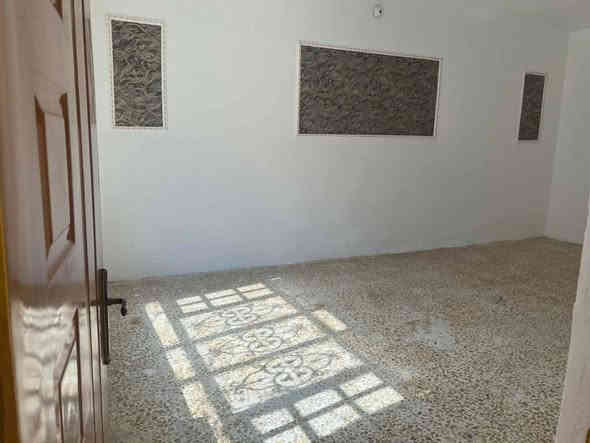 #دارللبيع 
طابو ملك صرف
________المساحه 250 متر ركن
بناء قديم مرمم جديد

فارغ تسليم مفتاح

#تفاصيل الدار
___ستقبال
مطبخ
____هول
غرفتين نوم 2
صحيات داخلية و خارجيه
__كراج سيارة
حديقة

#الموقع ابي غرق حي السلام

                       الاسفسار أكثر الاتصال
             واتساب ***********
                         ***********

                               #ملاحضه
                         لديك عرض ما عليك
                 غير مراسلة الصفحه او الاتصال
  ______________________________________
                     يتوفر لدينا كادر مختص
                 في البناء وترميم مقاولات عامه
                         ***********
