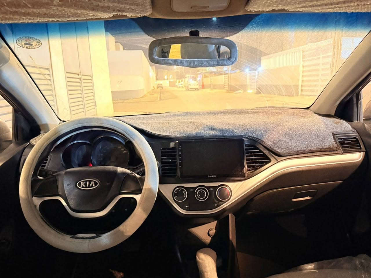 السلام عليكم كيا بيكانتو 2013 مصبوغة عام سياره بدون حادث سونارها موجود حلوه كولش حداديه تبريد دوشمه كاعيه جلد 
  تخم تاير ستوني شديته ألف متصرف عليها  75 وبيها مجال مكانها بلنجف.. مكلفة بلنشرر


**إذا كنت صاحب هذا الإعلان وتريد حذفه لأي سبب، رجاءا أرسل رسالة إلى الدعم الفني**