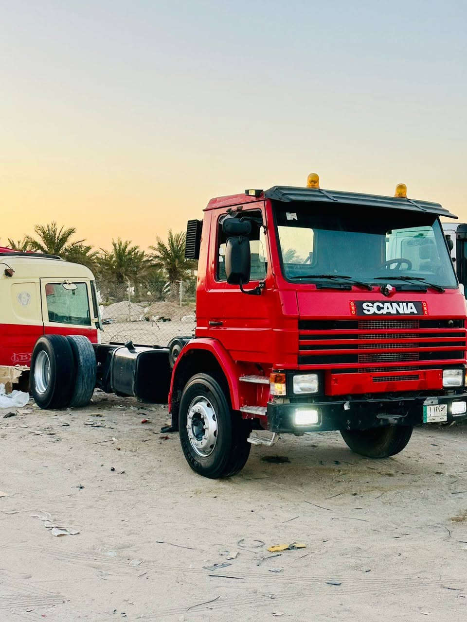 سلام عليكم
سكانيا مديل 1992 سياره جديده وجاهزه مكينه ست روس كير 900 بالسنويه خباطه السعر 95 ورقه وبيها مجال 

للستفسار 
***********
