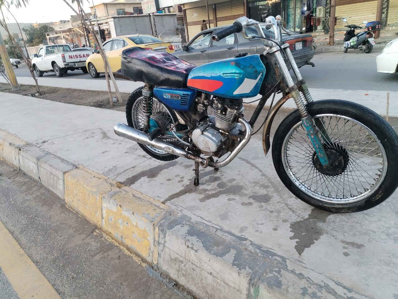 سلام عليكم ماطور للبيع السعر 150 # وبي مجال# ***********
