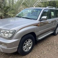 موديل ٢٠٠١ محدث ٢٠٠٧ • ٨ سلندر ٤٧٠٠ • مكفول محرك وكير