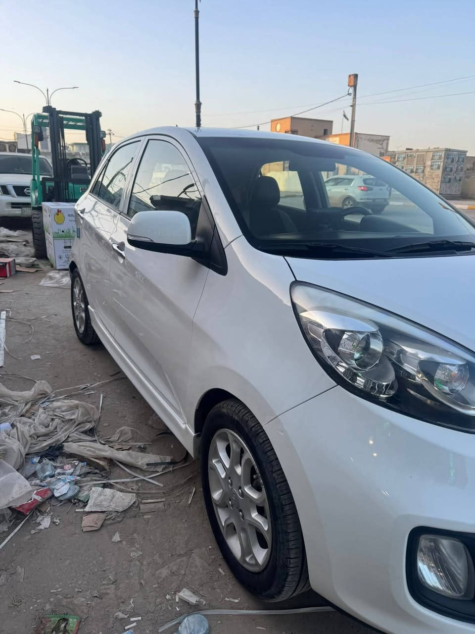 كيا بيكانتو 15 GT لاين اعلى مواصفات
لايت بكلايت لد فتحه سقف بصمه مري شفط كشنات جلد 
مكلف بالنشر 
***********
