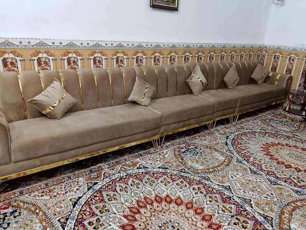 البيت للبيع طابو زراعي 150 متر سند 25 ركن حي الامين الاول قرب الملعب شهيد جمال بناء غرفه نوم صاله مطبخ استقبال صيحات داخل وخارج كراج سعر على الاتصال ***********
