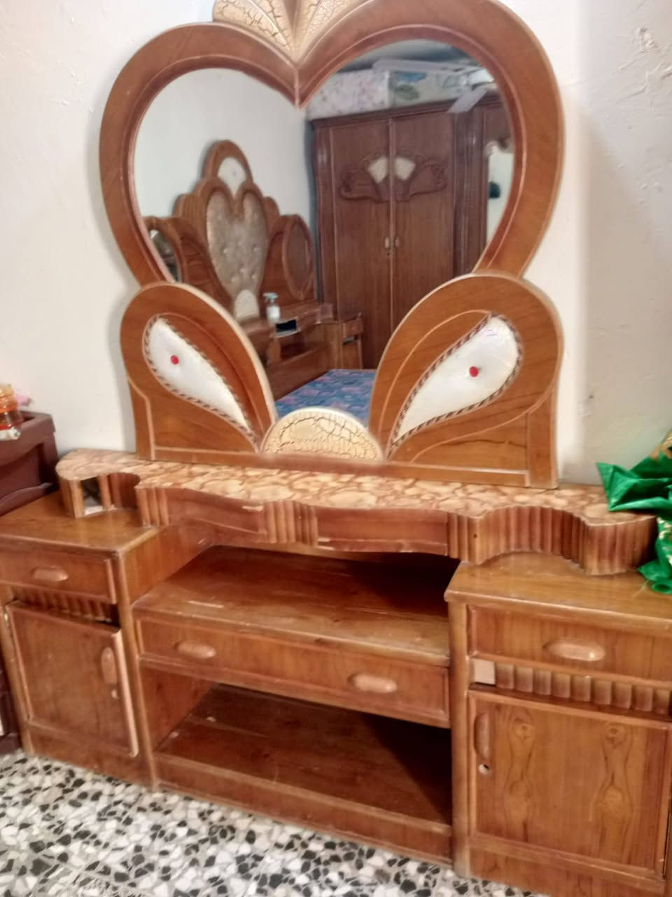 غرفة نوم للبيع


**إذا كنت صاحب هذا الإعلان وتريد حذفه لأي سبب، رجاءا أرسل رسالة إلى الدعم الفني**