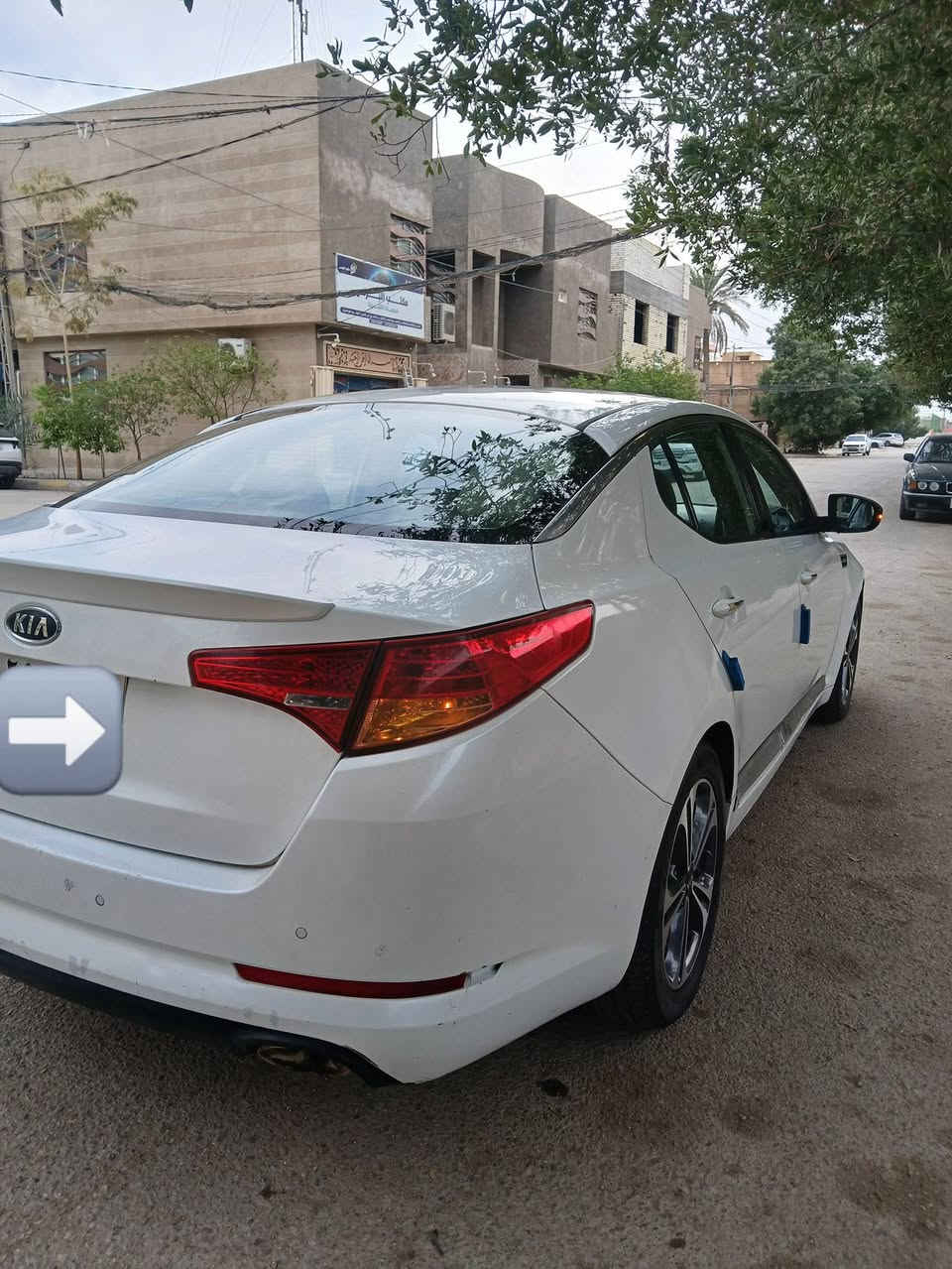 سلام عليكم 
اوبتيما للبيع 2012 خليجي رقم اريبل 
مكنيه 2400 دوش المرغوب 
مكينة وكير مكفولات على وضع الشركة 
السيارة بيه مكانات صبغ بدون داخل
تبريد قطعتين تخم تاير جديد تحكم ستيرن
السيارة مال جناي السعر 95وبيه مجال
مكان كربلاء رقم***********
