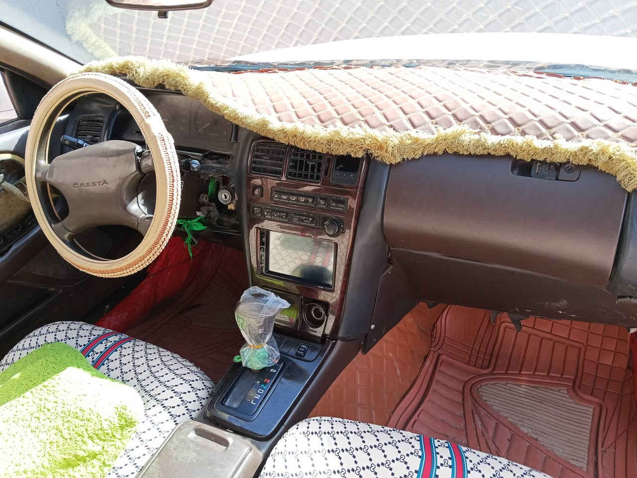 السلام عليكم
سياره للبيع كرسته 1993 

مكفوله كص ونقل جثه واصوليات 

تبريد شغال سياره جاهزه 

تحويل مباشر رقم بغداد 

عنوان كفل غير متواجد ع الفيس 

مكلف بنشر
***********

***********
