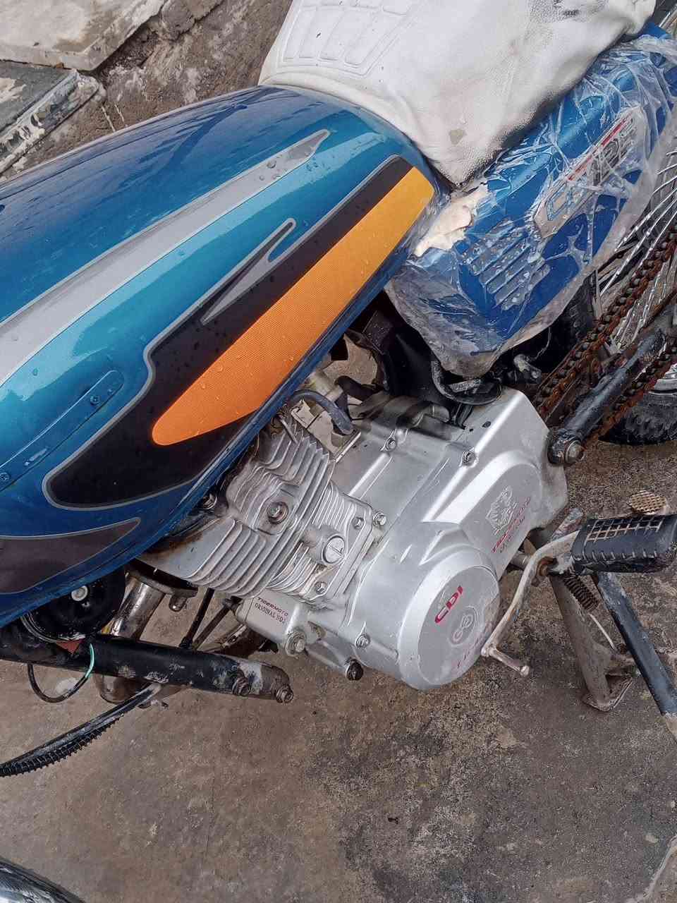 تايكر مكينه 150 السعر 450
***********
