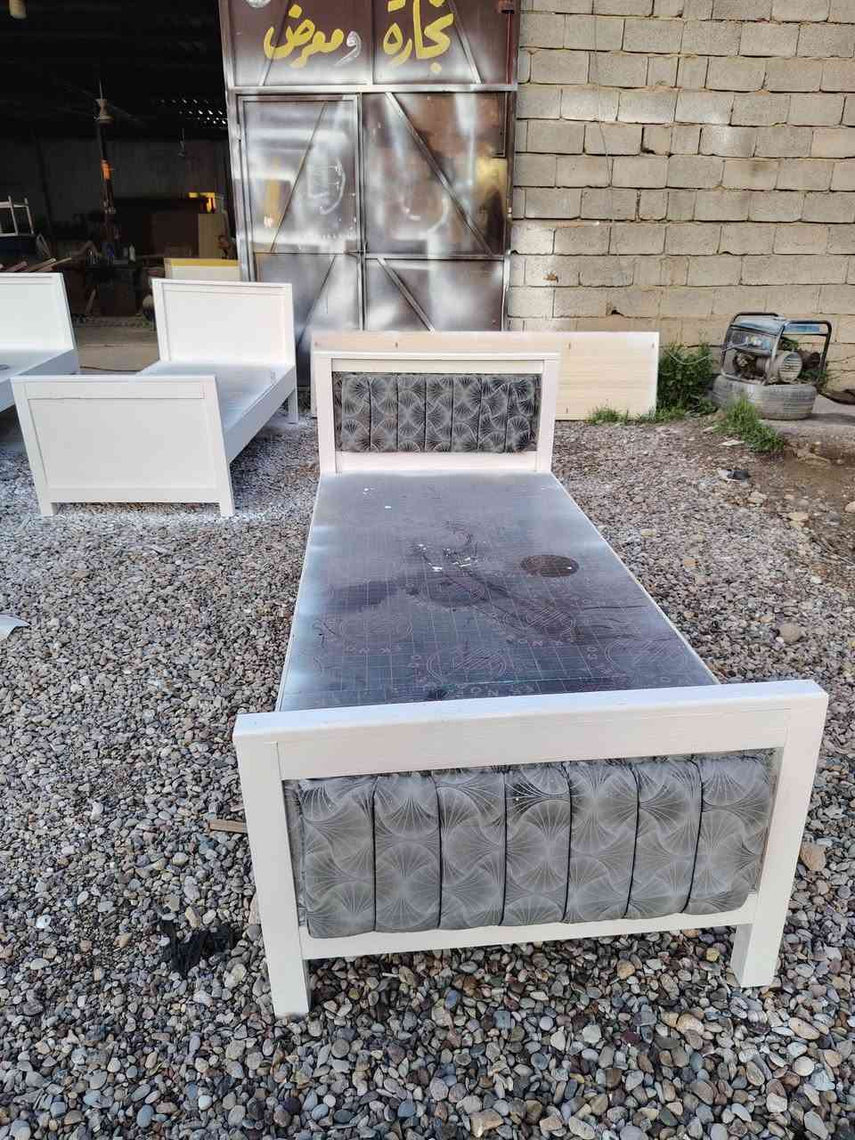 شغل حسب الطلب
***********
