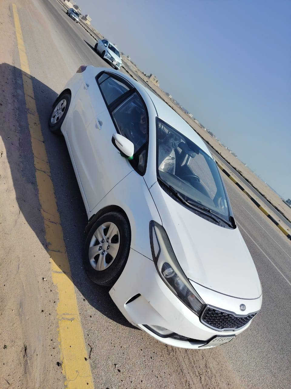 السلام عليكم سياره سيراتو مديل 2017 مكفول كفاله عام سياره جديده مكينه جديد تبريد ثلج سعر١٣٦ بيه مجال مكان نجف ابو صخير ***********
