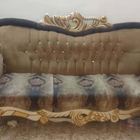 كنب ملكي • ١٠ مقاعد • أضرار
