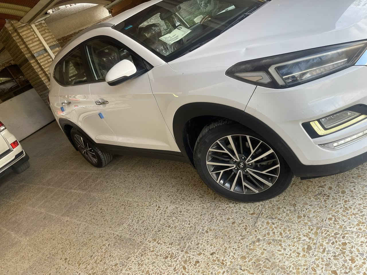 السلام عليكم
السلام عليكم

توسان ٢٠٢٠ رقم بغداد نكليزي تحويل مباشر ثاني يوم 

كاصد خليجي فول مواصفات عدا بانورما

حساسات امامي خلفي

لايت 5 عدسات

ليد امامي خلفي

لايت دوار ويه الستيرن

اشارات بالمري ومري شفط

اشارات ترحيب باب ومري

كير 3 انضمه 

بصمه

كشنات جلد كهربائيه

تبريد قطعتين

شاحن وايرليس

ثلاجه بالجكمجه

السياره كفاله عامه عده شبر بالبنيد اثر تكشير

مكان السياره بغداد المحموديه 

السعر( 197) وبيه مجال جدا بسيط

الشراي يتصل غير متواجد على النت ***********//***********
